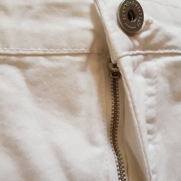 Frankie & Stella White Jean Shorts White Regular Rise 20W - Picture 8 of 11